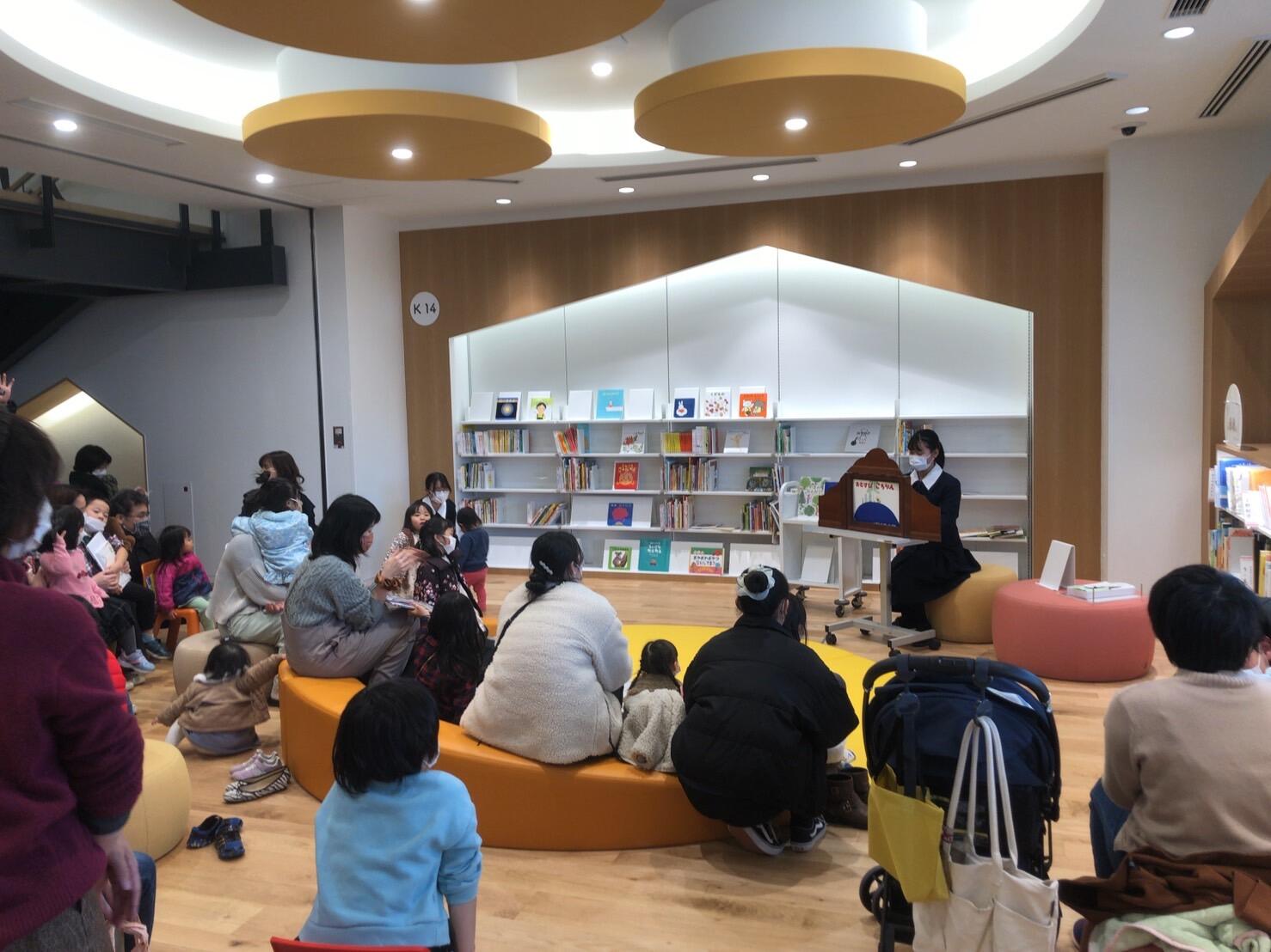 https://www.library.toyohashi.aichi.jp/facility/machinaka/event/b4ec943fa333c10aded43a268c2a9ac4_3.jpg
